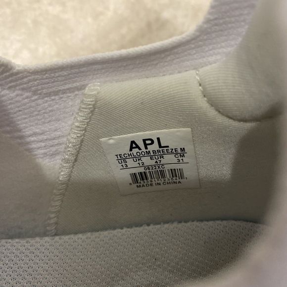 CLEAN APL Techloom Breeze Mens 13 White Lace Up Running Athletic Shoes Sneaker - Picture 6 of 9